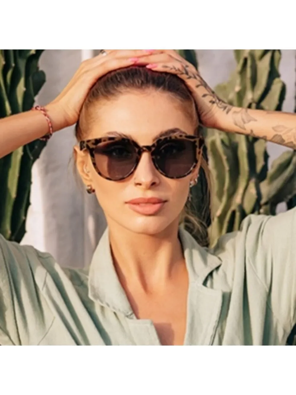 Sojos Round Polarized Sunglasses with UV Protection - New In Box